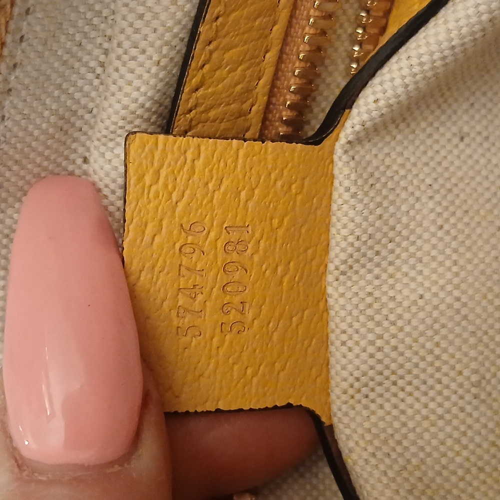 Gucci GG Supreme Floral Crossbody Bag - Yellow and Multicolor - Picture 6 of 8